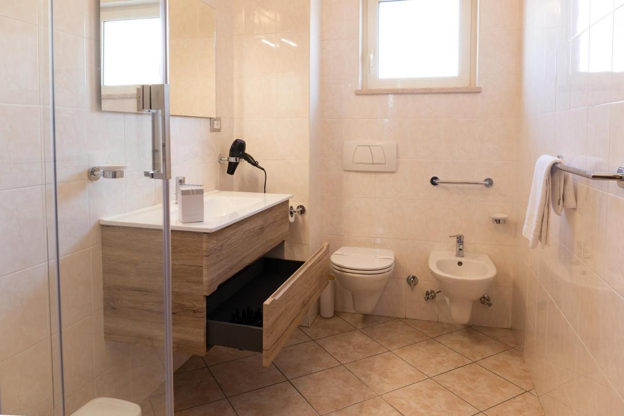 Smart And Sea Apartment Tortoreto ภายนอก รูปภาพ