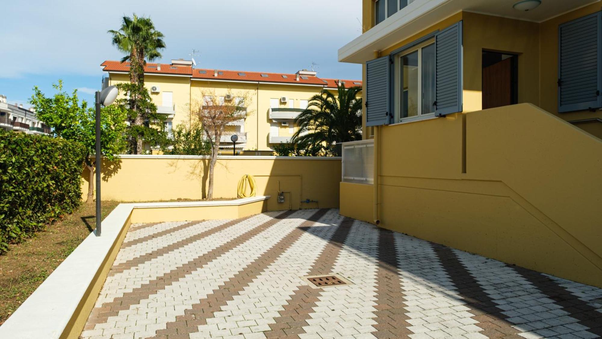 Smart And Sea Apartment Tortoreto ภายนอก รูปภาพ